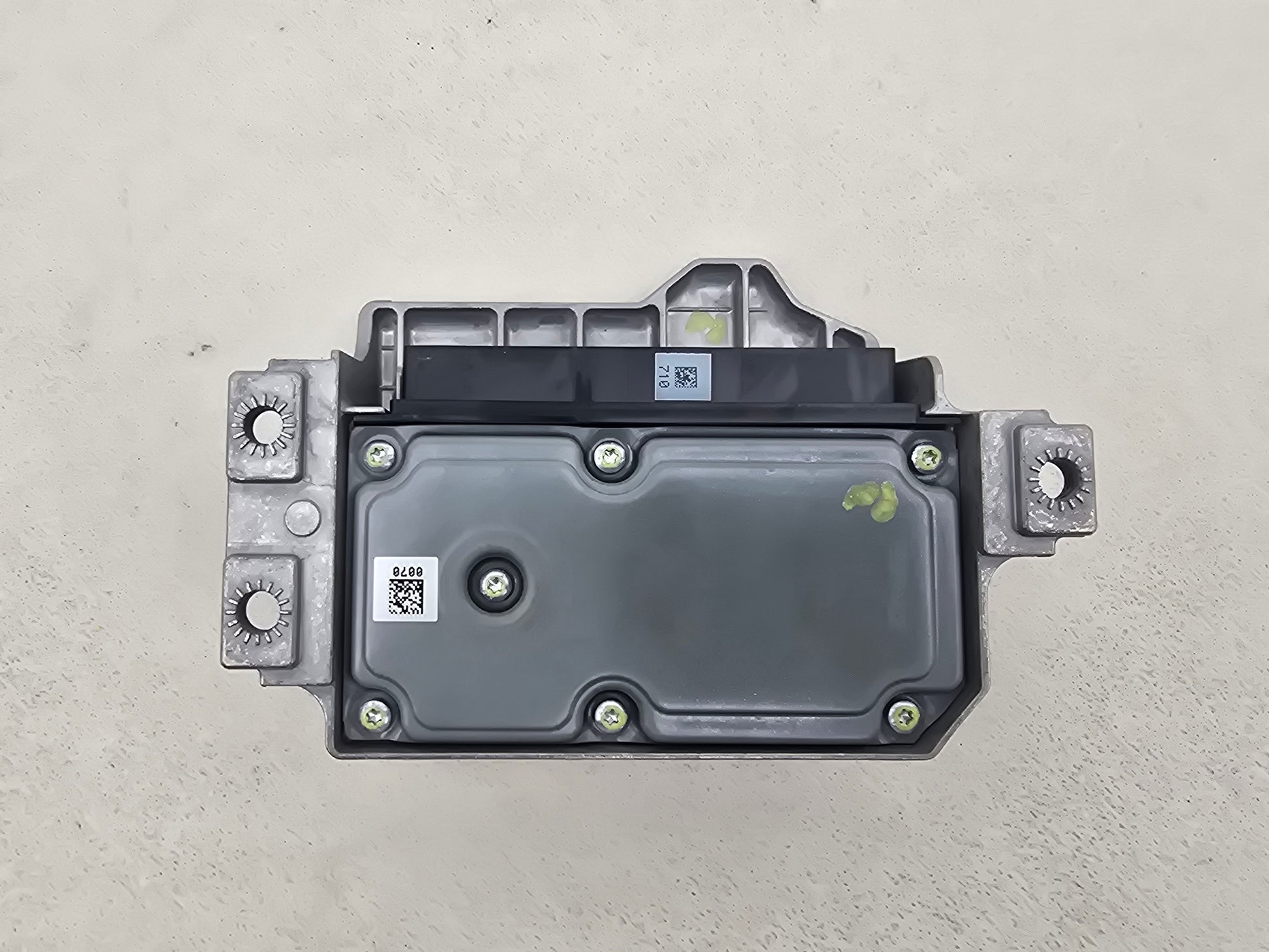 Airbag ECU 8