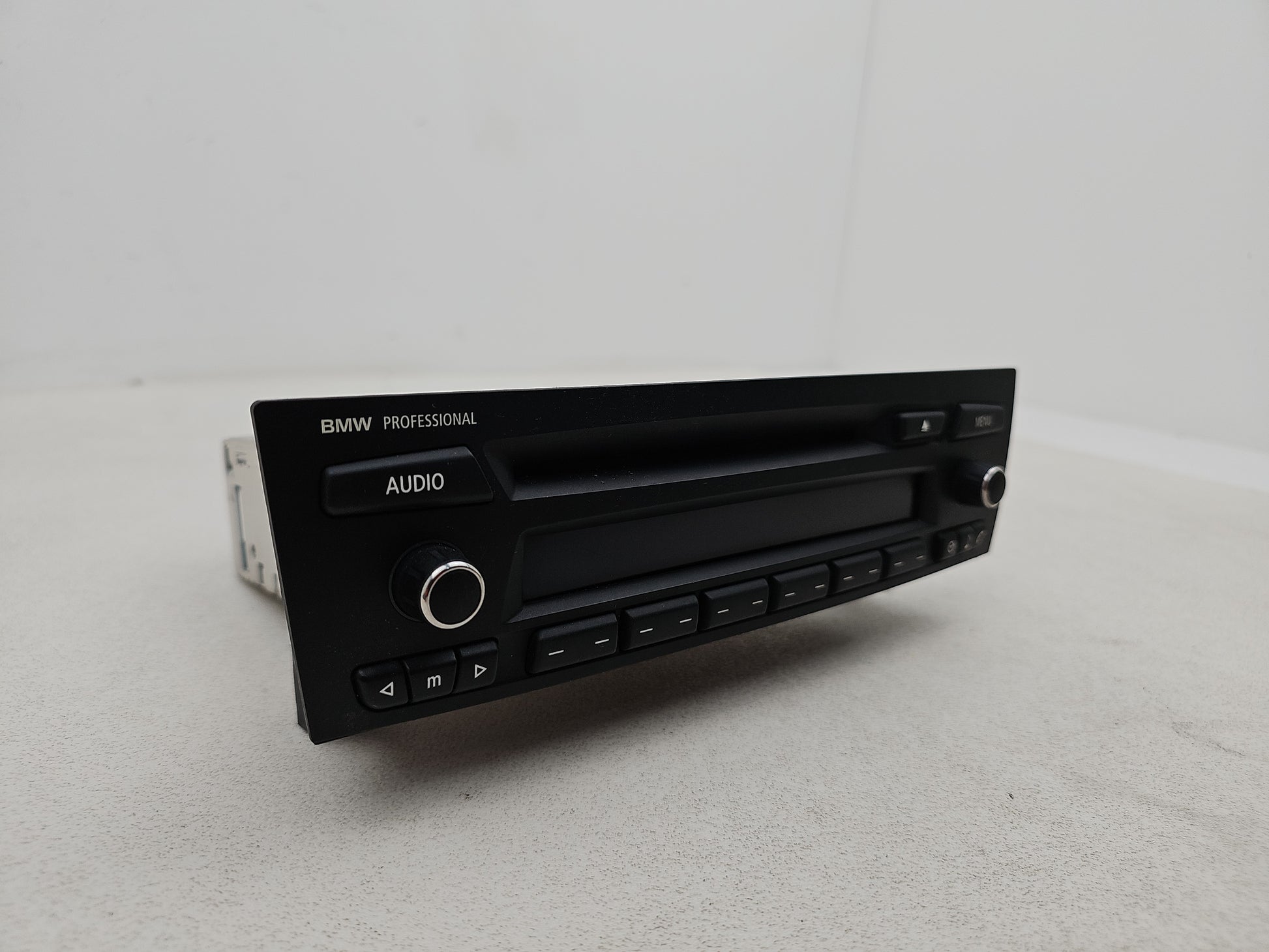 Bmw X1 E84 Radio Professional Cd Player 9226392 Oem - photo 3