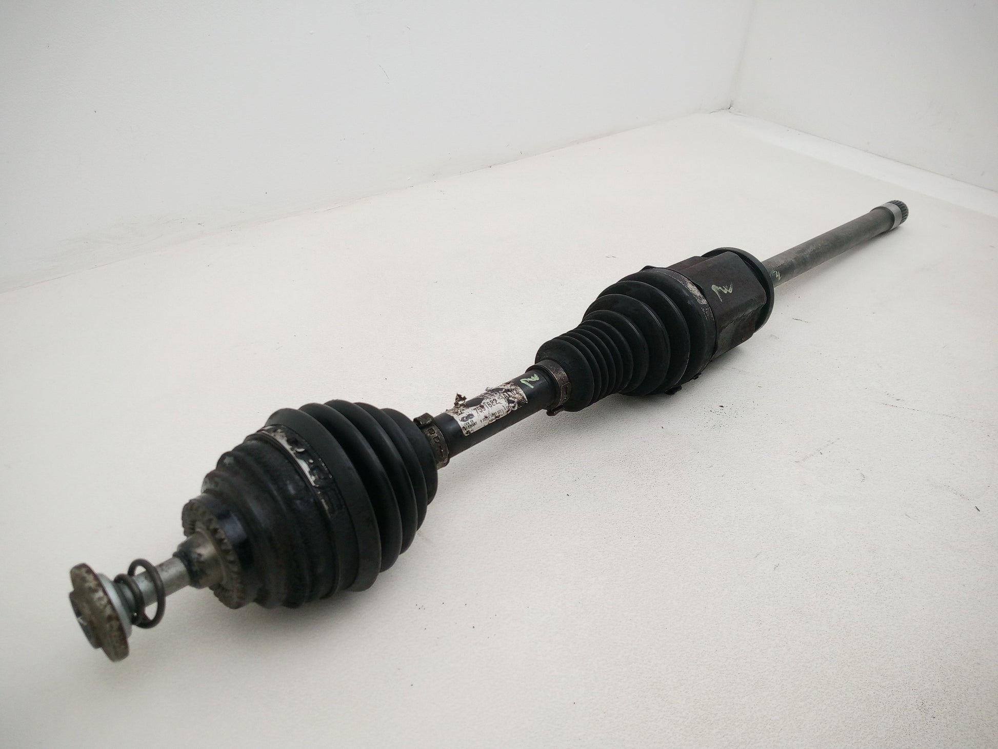Driveshaft Front RH 3