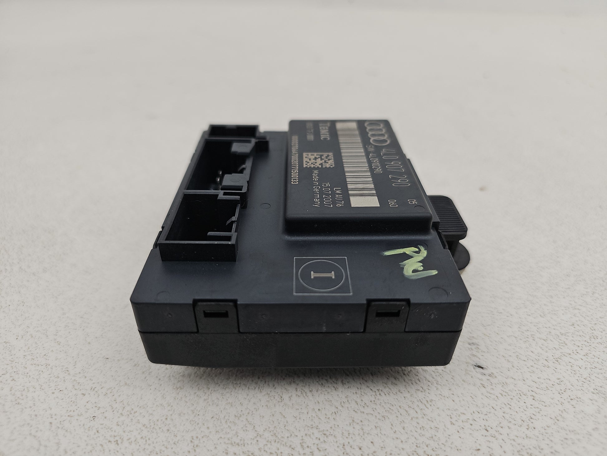 Bus central control unit comfort control unit module module 3