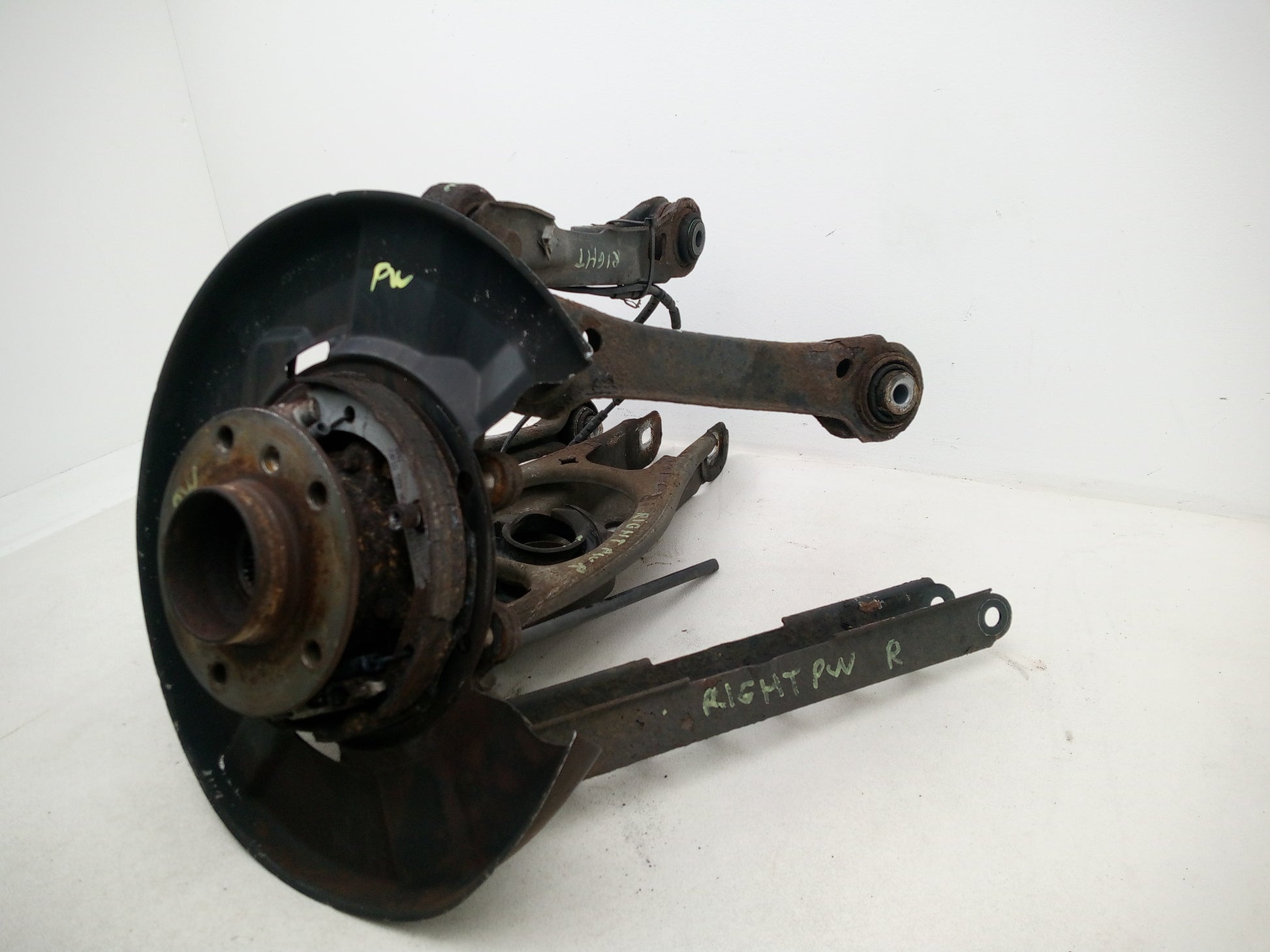 Wheel Hub Rear RH 3
