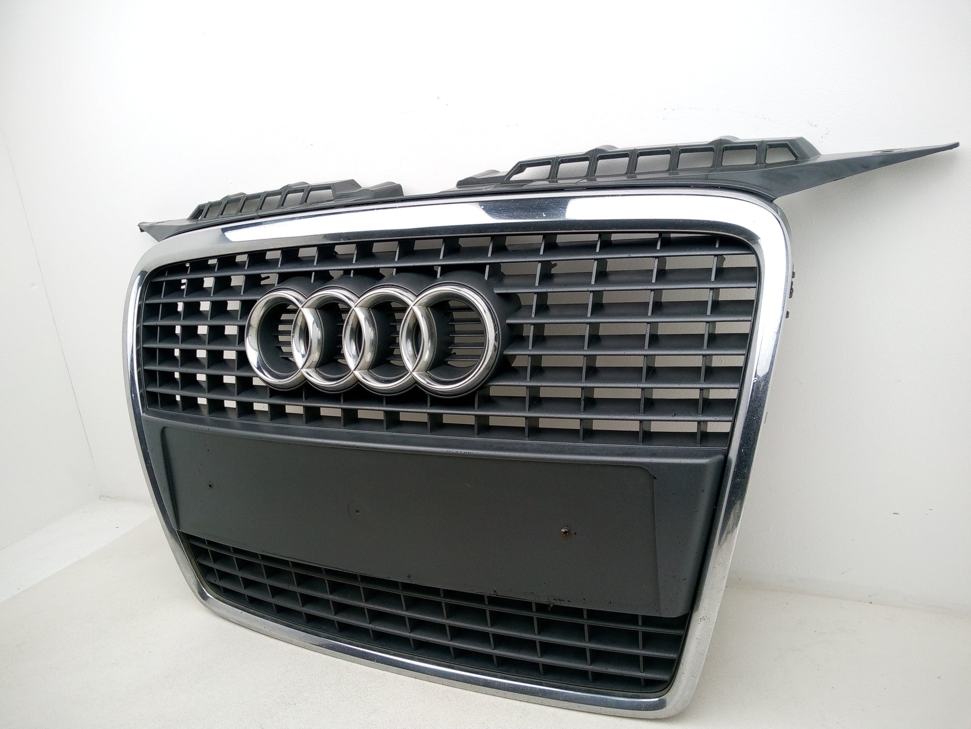 Grille Front 3