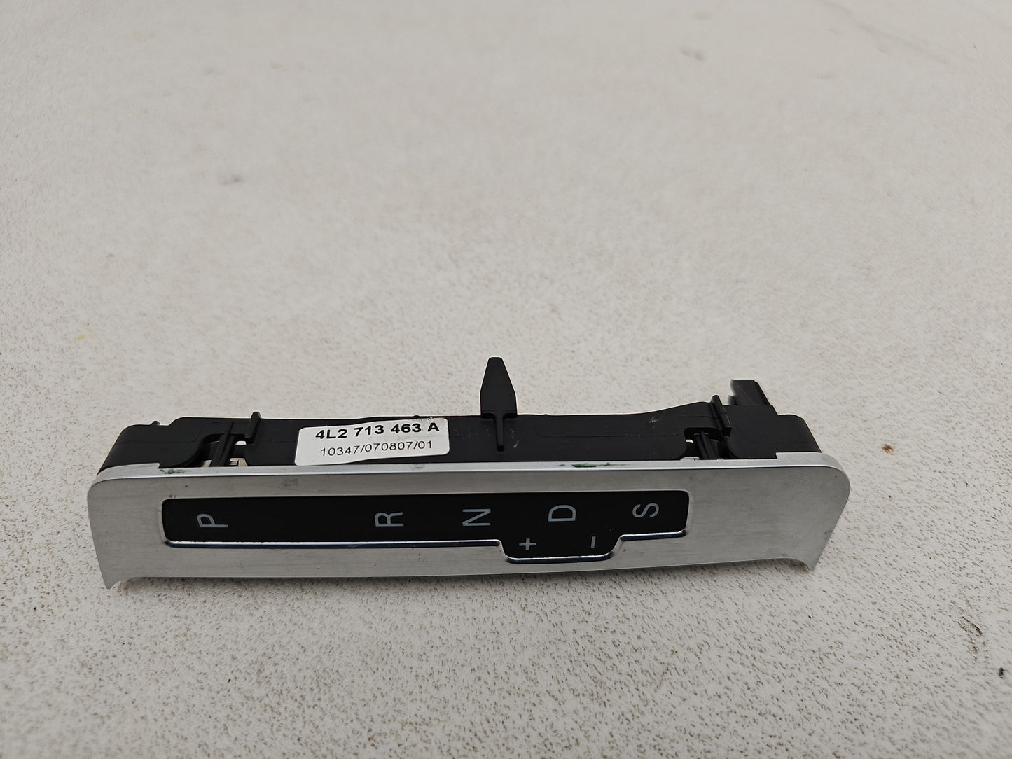Wiper Stalk, Cruise Control, Gear Selector Stalk  3