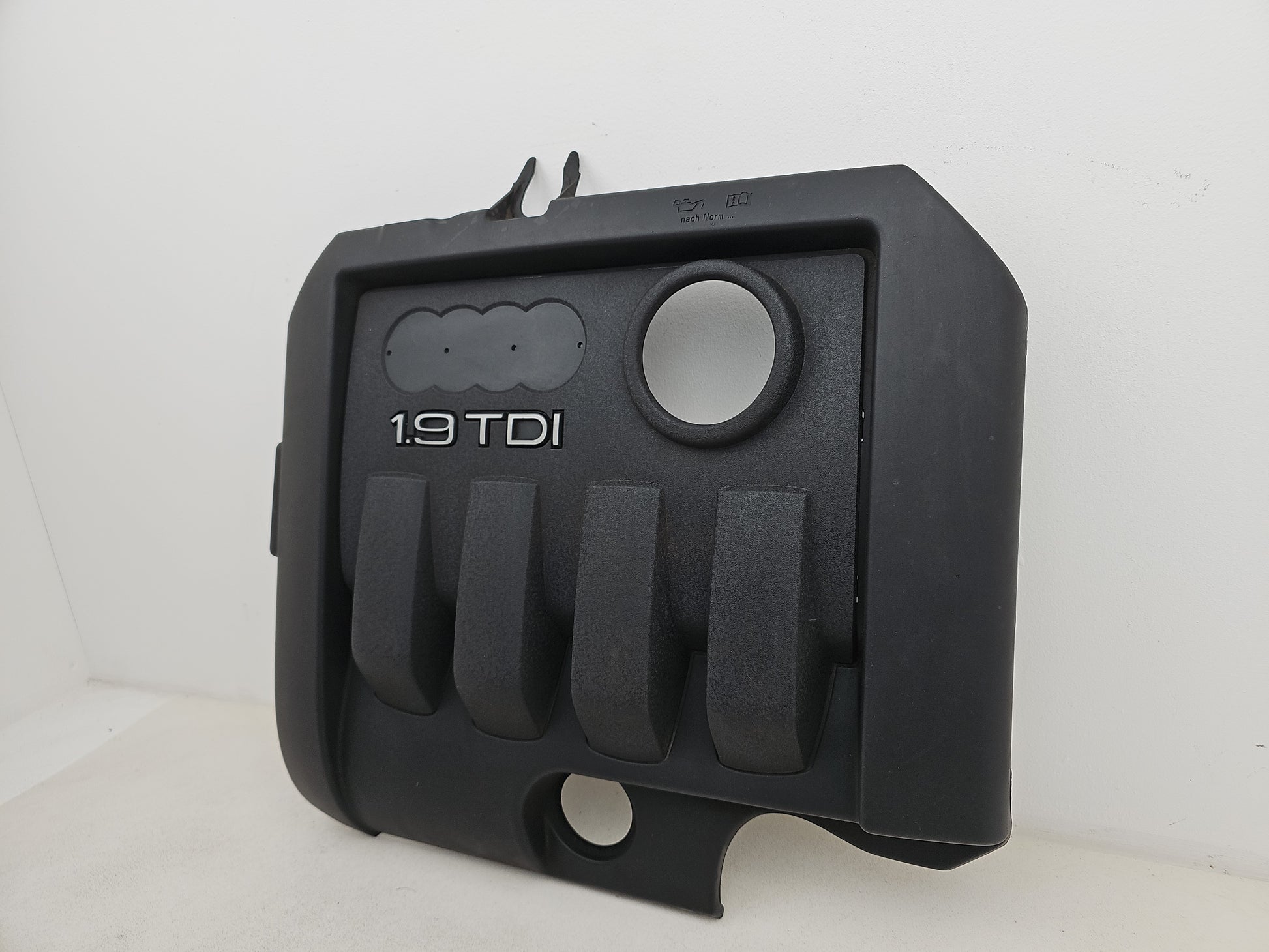 Engine Cover 3