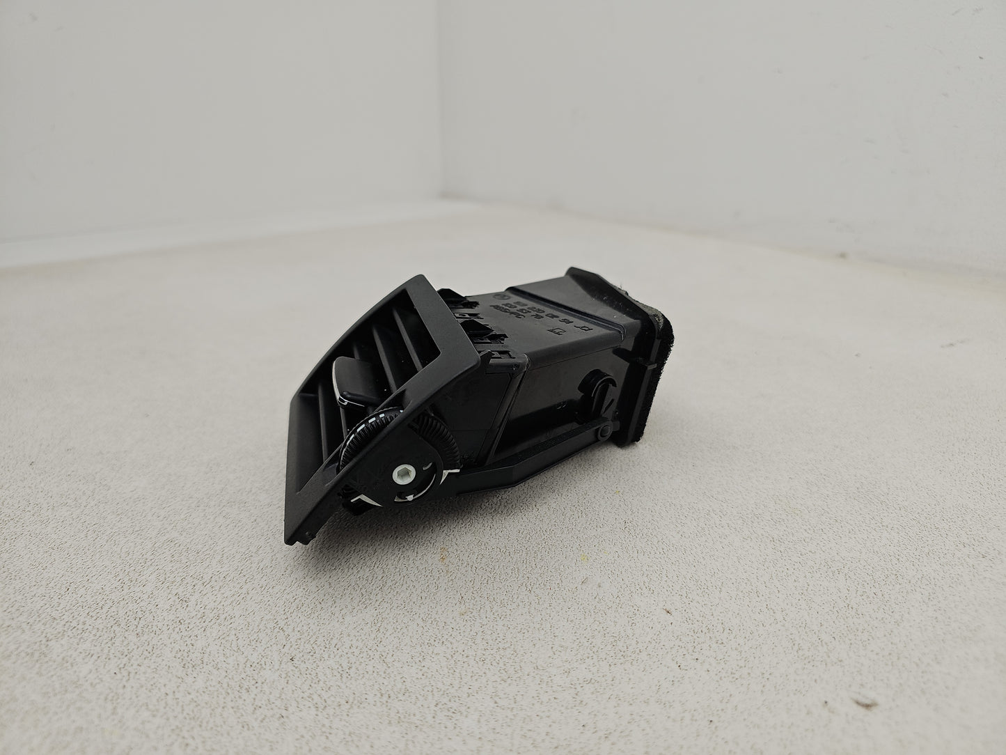 Dashboard Trim With Air Vent  3