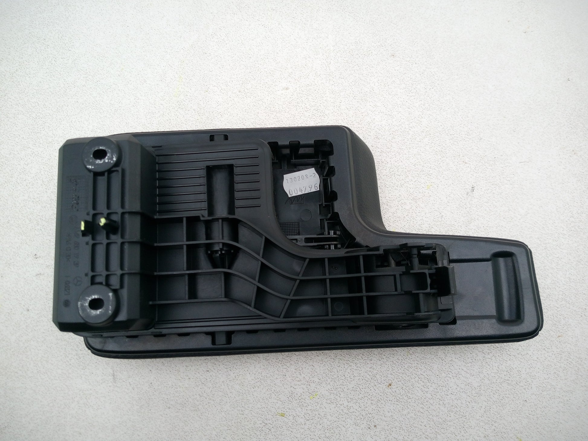 Centre Console Armrest 3