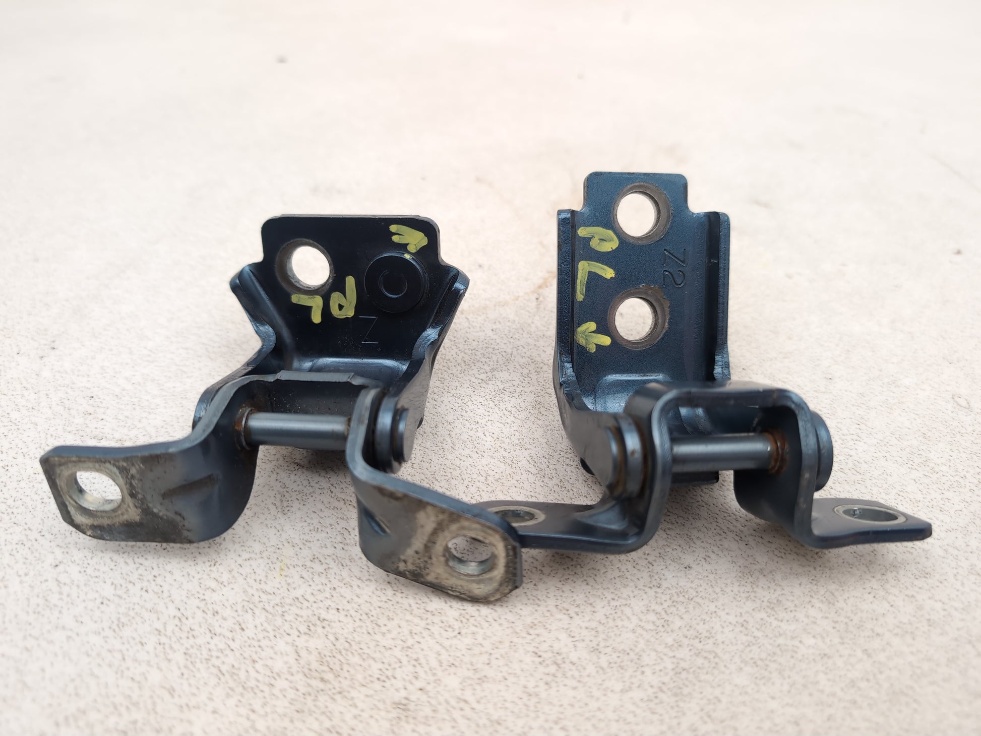 Door Back Hinge 3