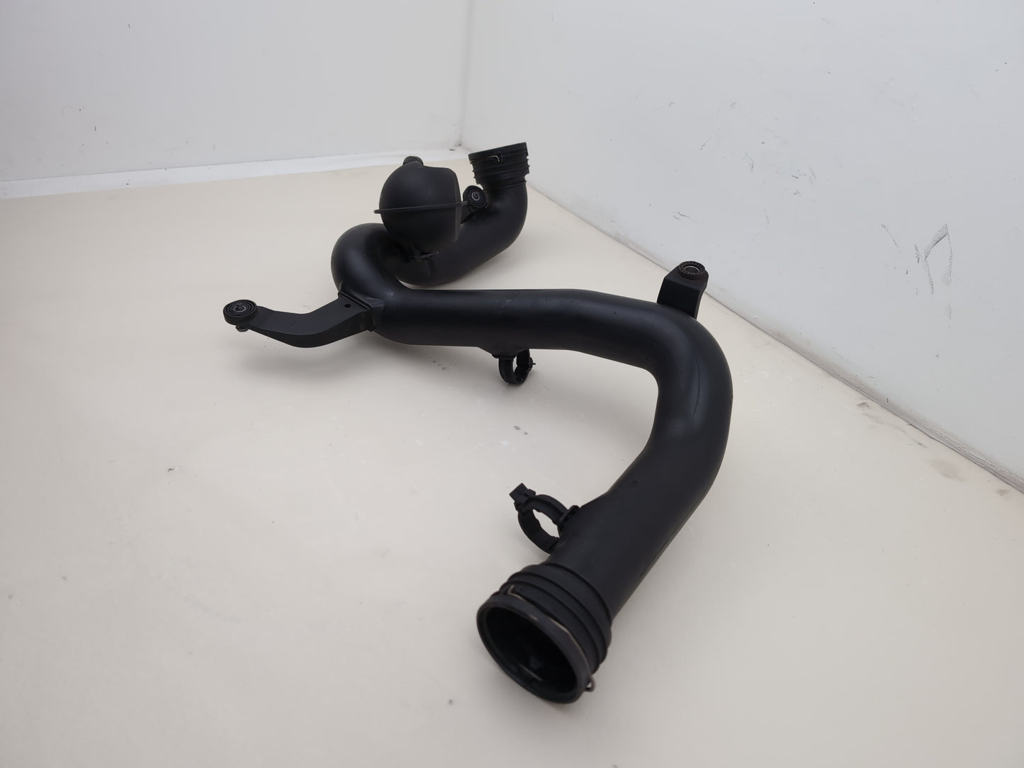 Air Filter Hose 3