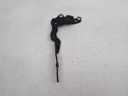 Bonnet Hinges 9