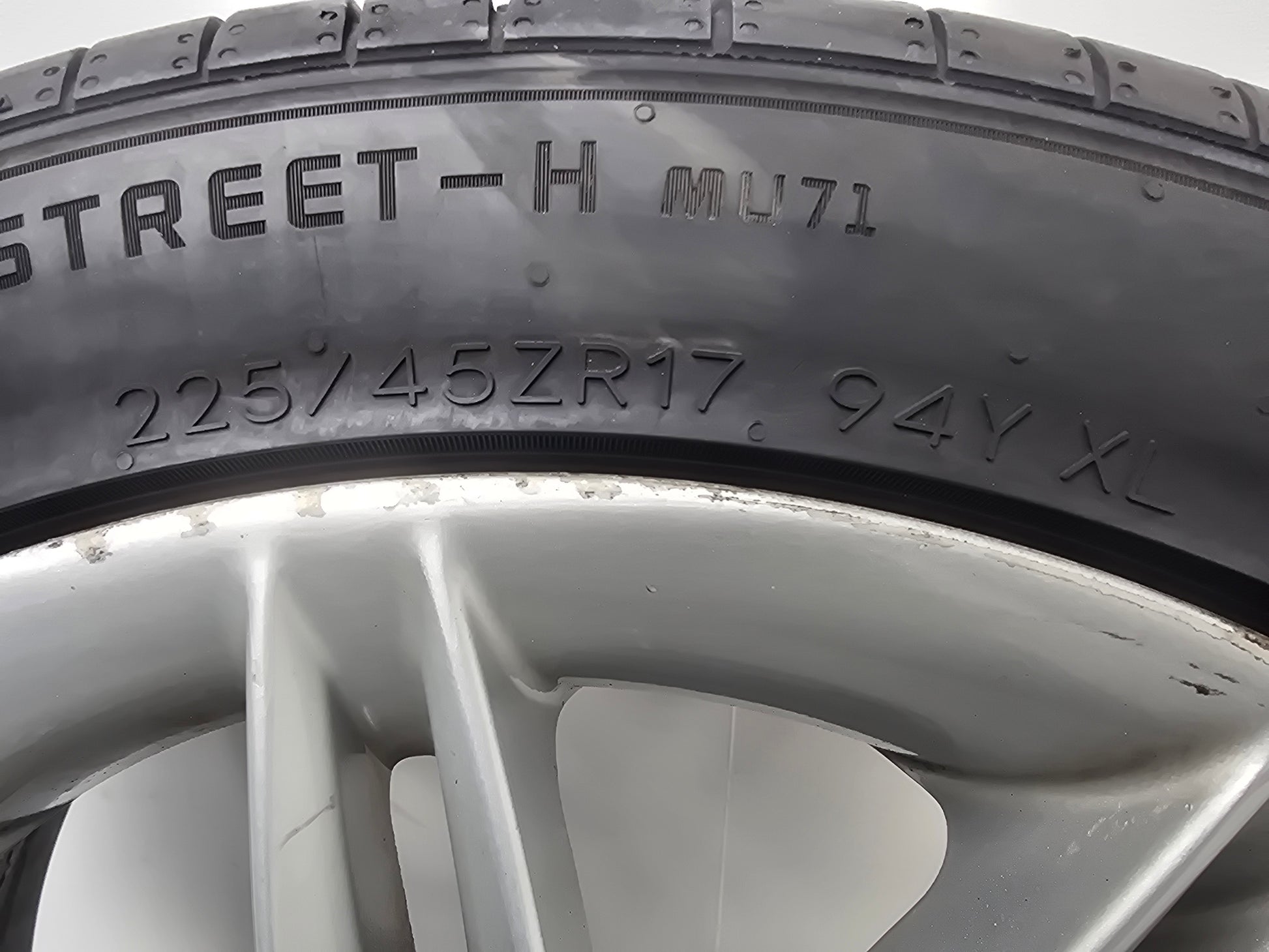 Wheel Road Alloy 3