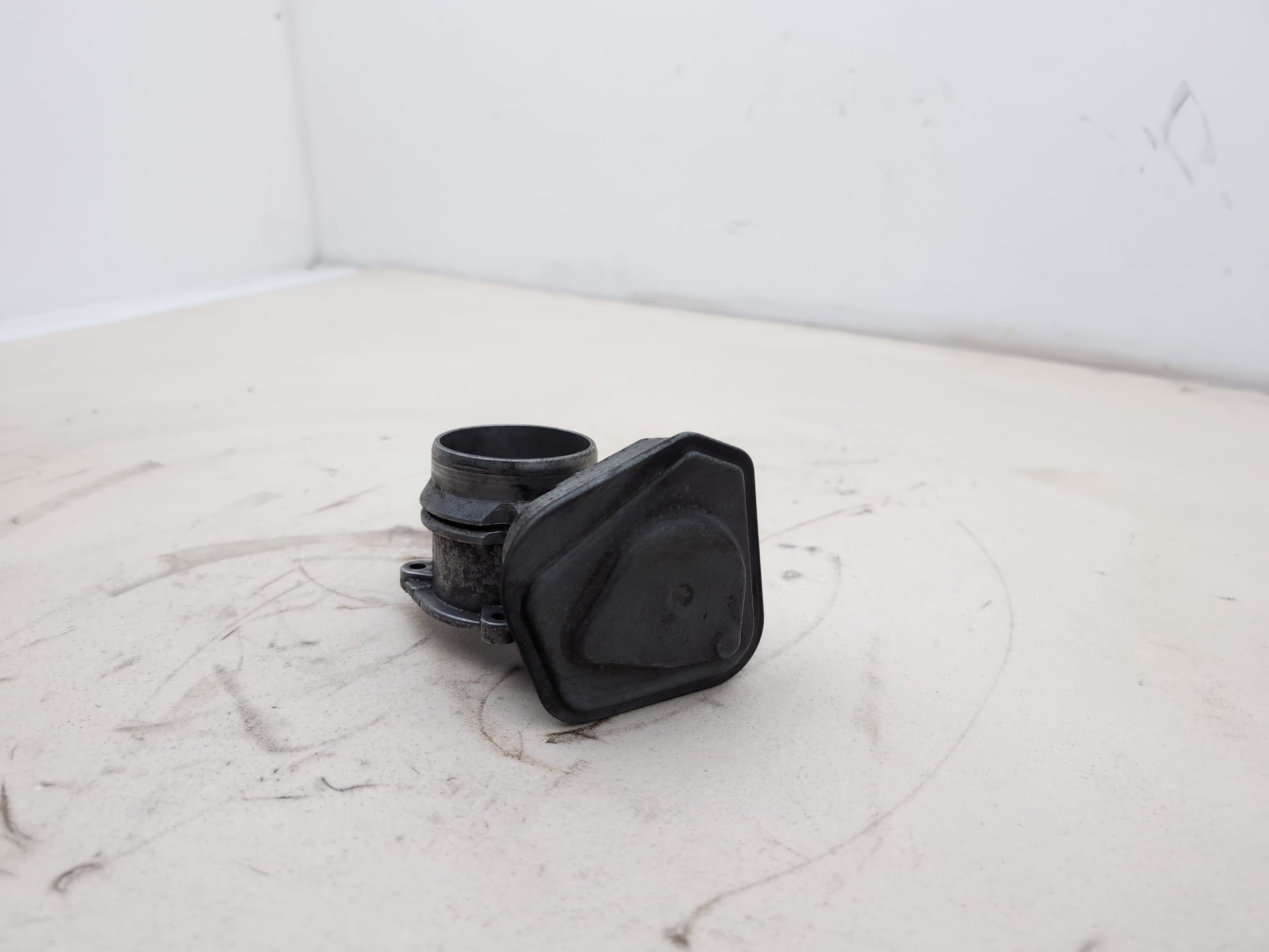 Throttle Body 3
