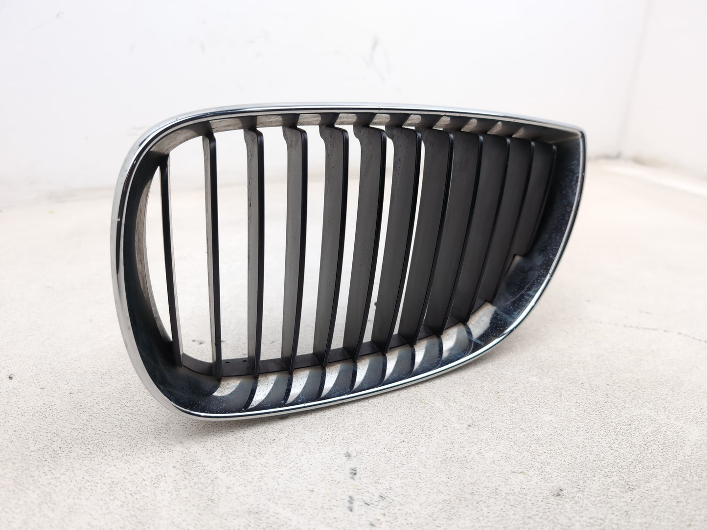 Grille Front 3
