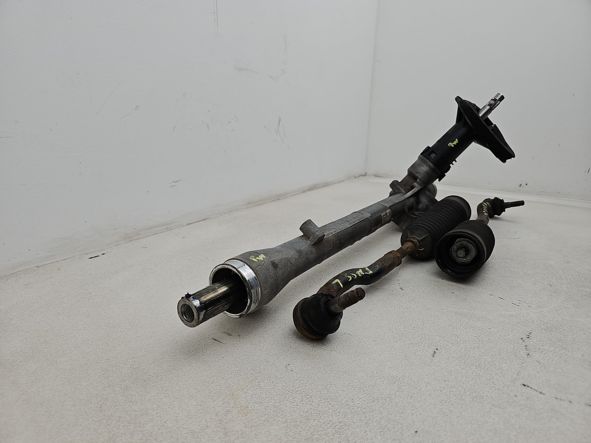Steering Rack or Box 3
