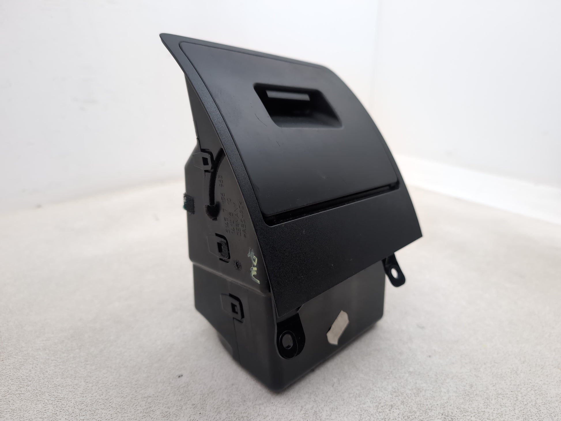 Glove Compartment Assembly 3