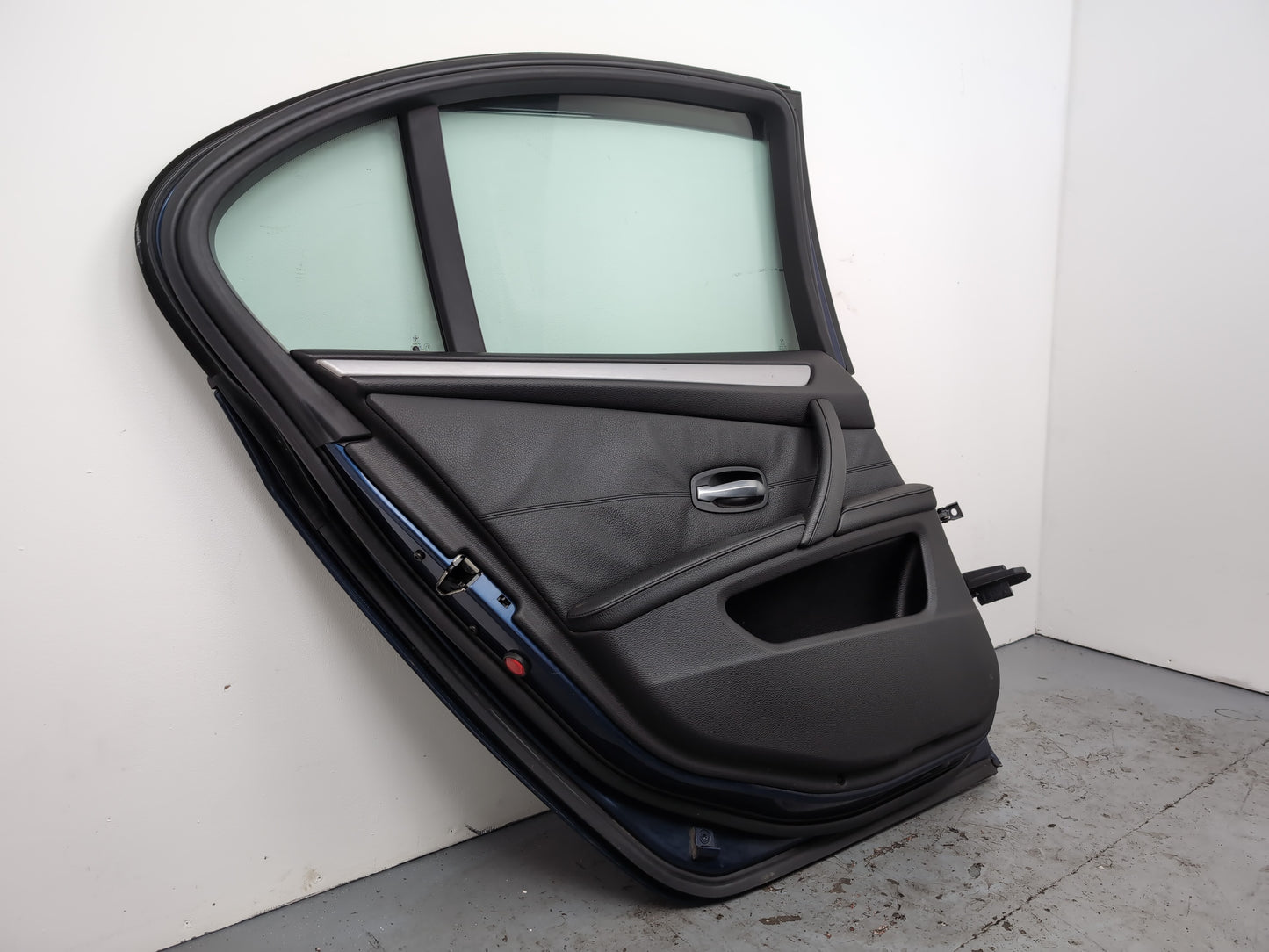 Door Rear LH 8