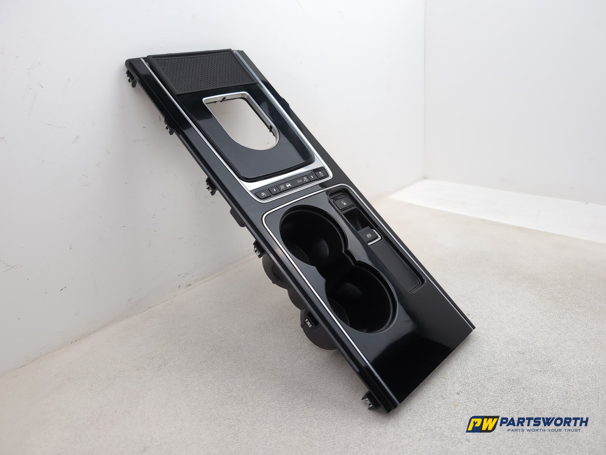 Centre Console Cup Holder 3