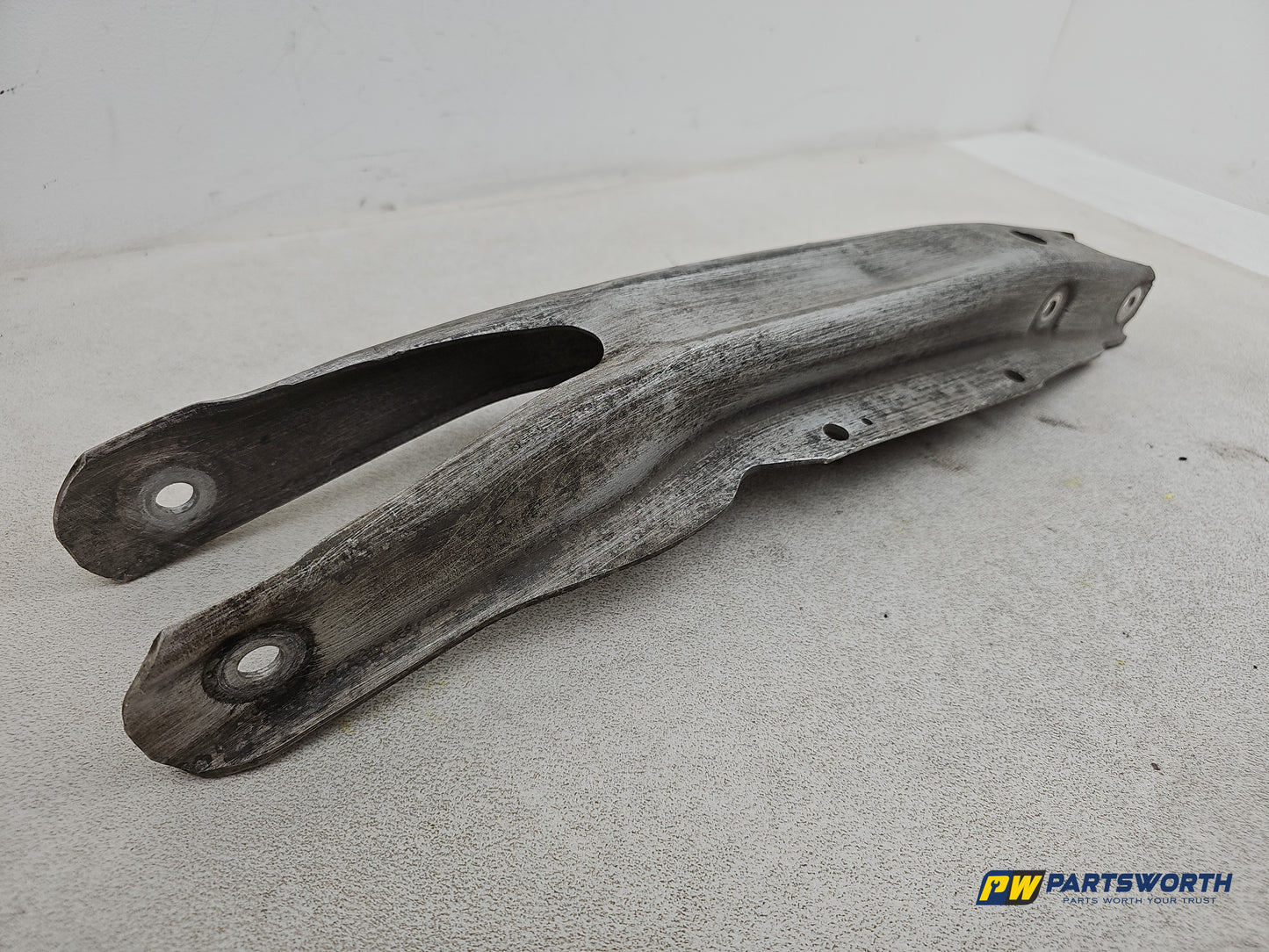 Suspension Arm Rear Wishbone RH 3