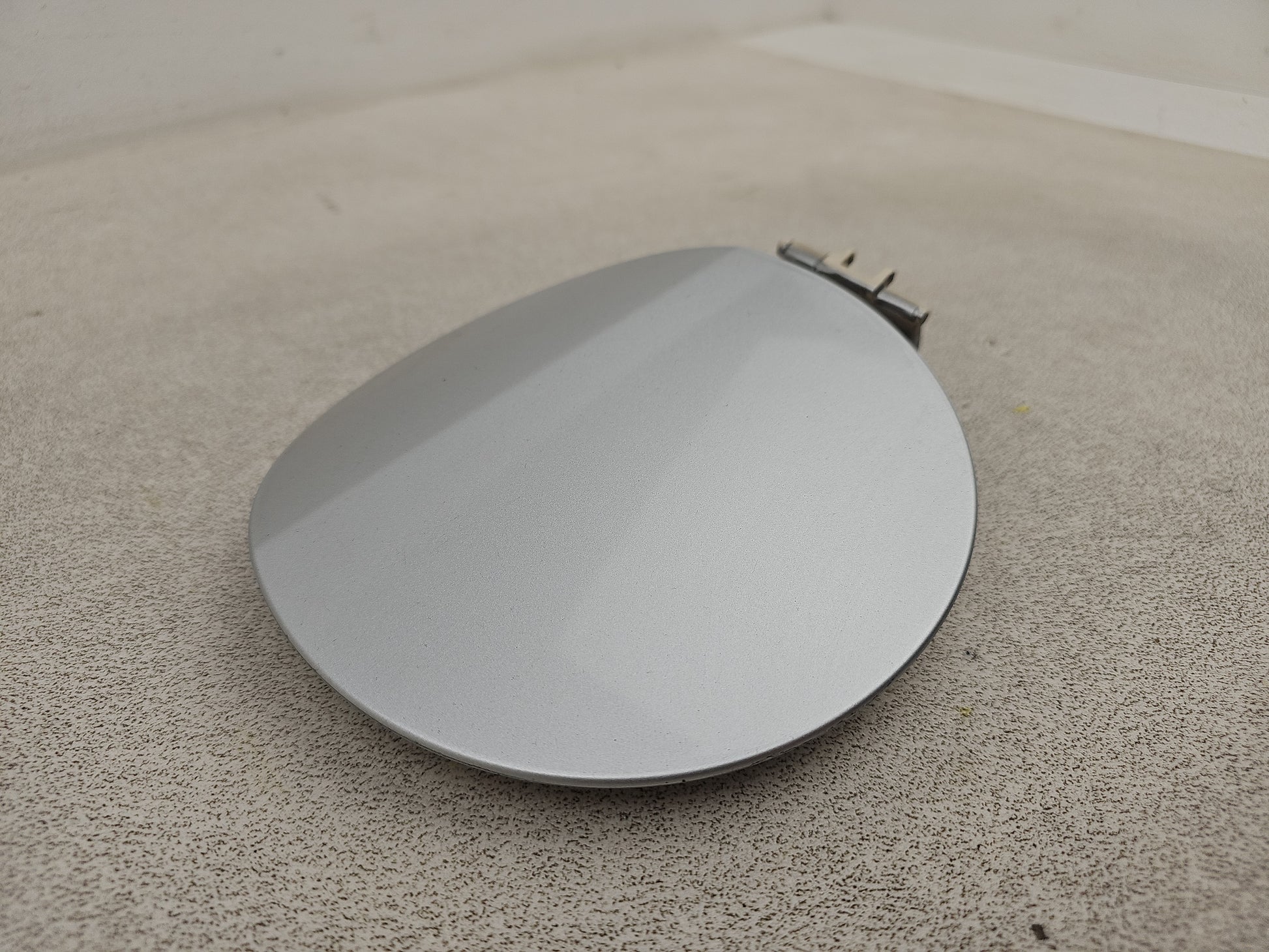 Fuel Filler Flap 3