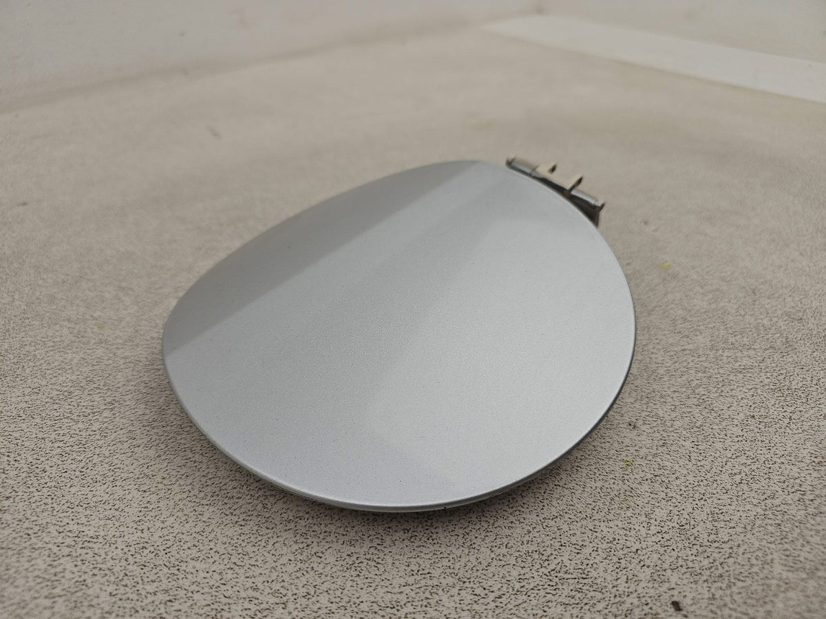 Fuel Filler Flap 3