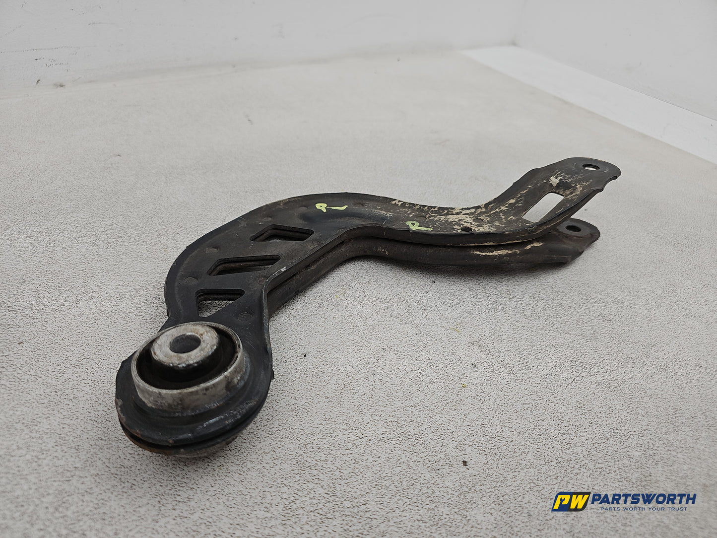 Suspension Arm Rear Wishbone RH 3