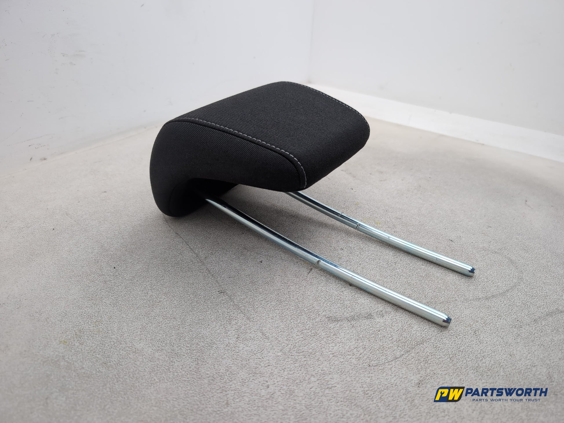 Rear Headrest 3