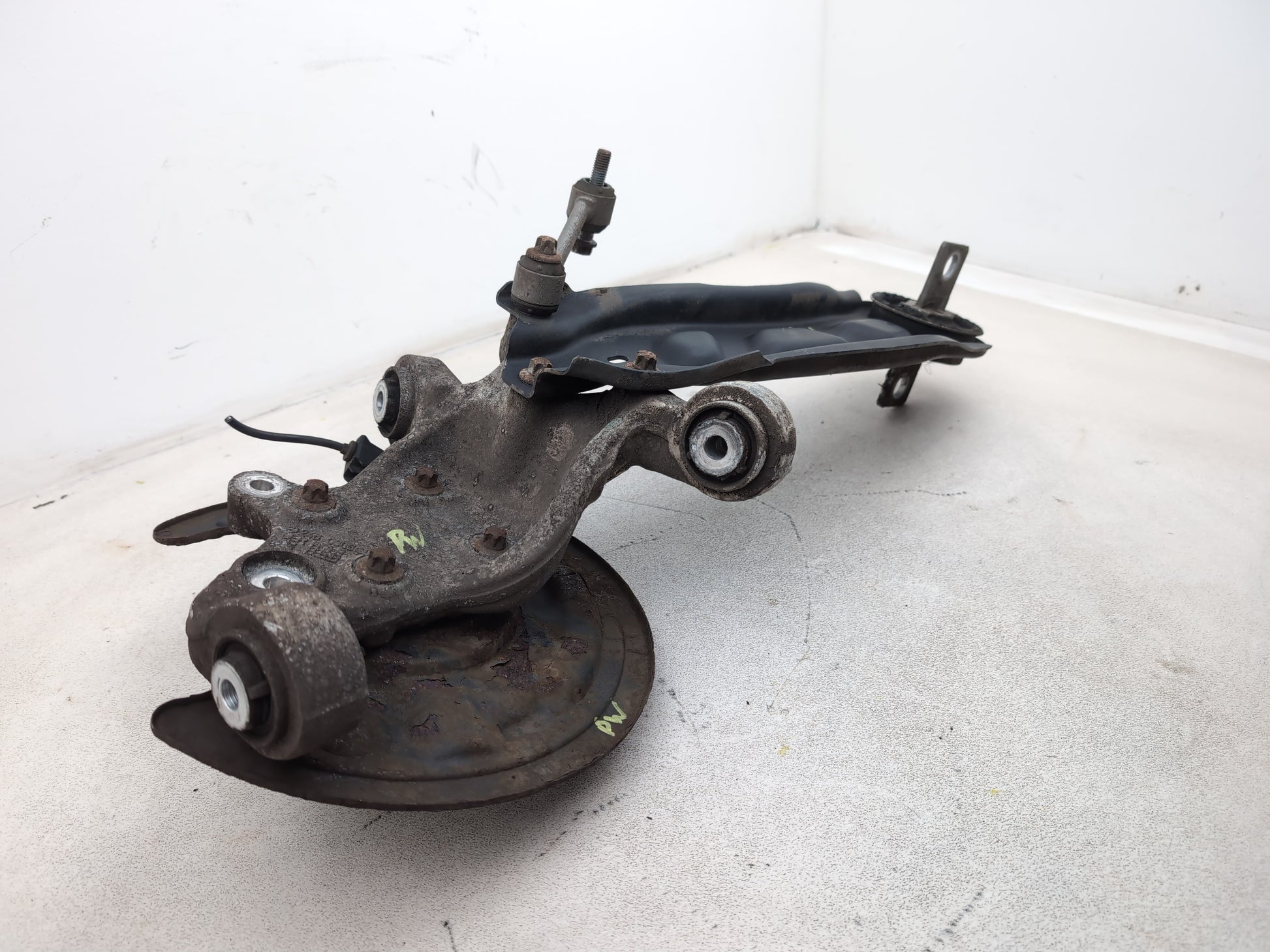 Wheel Hub Rear LH 3