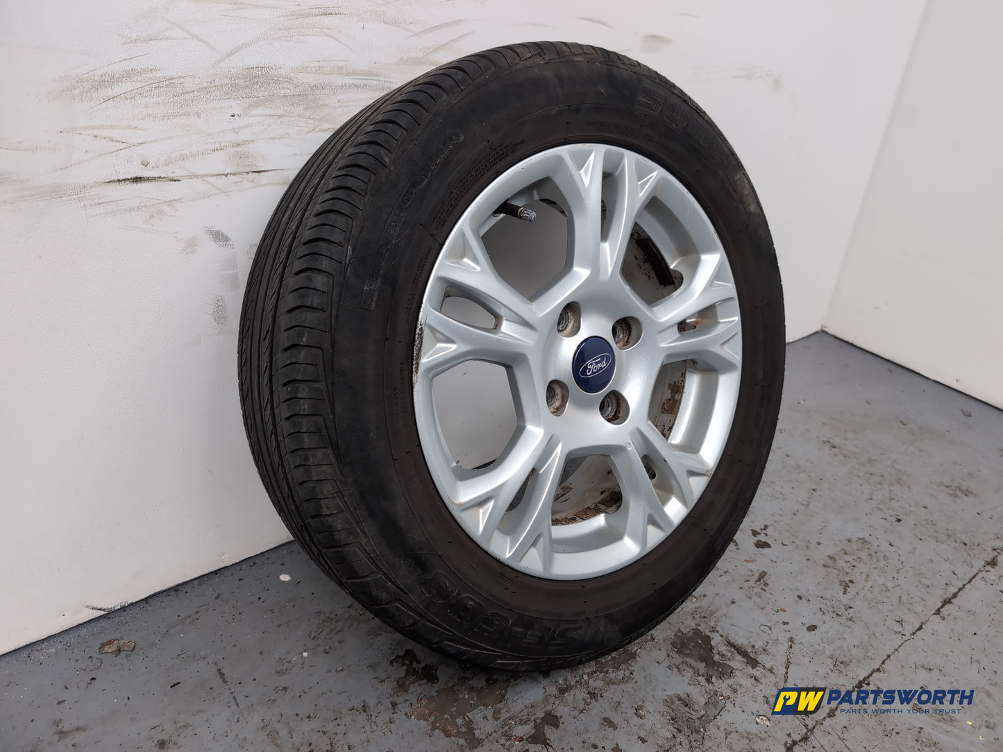 Ford Fiesta / B-Max Zetec Turbo Alloy Wheel 195/60 R15 6jx15h2 2012-2017 - photo 3