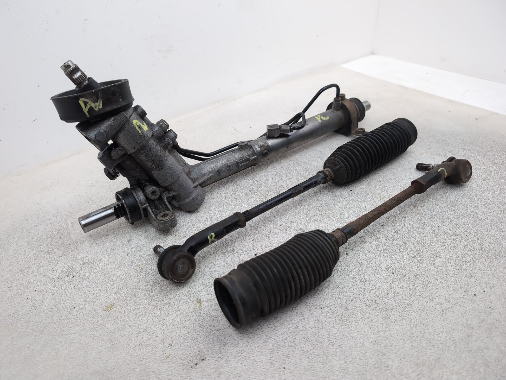 Steering Rack or Box 3