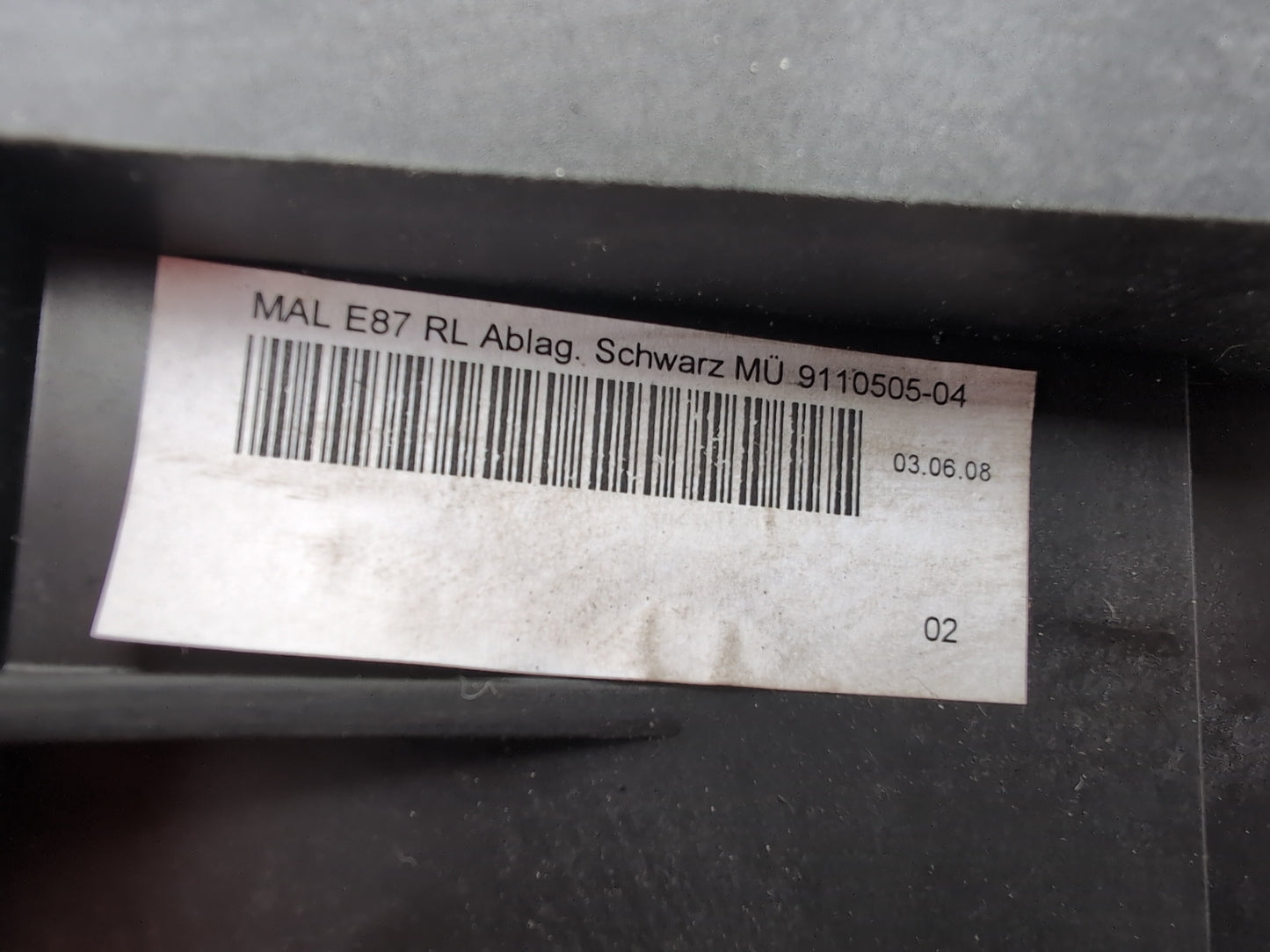 Centre Console Armrest 9