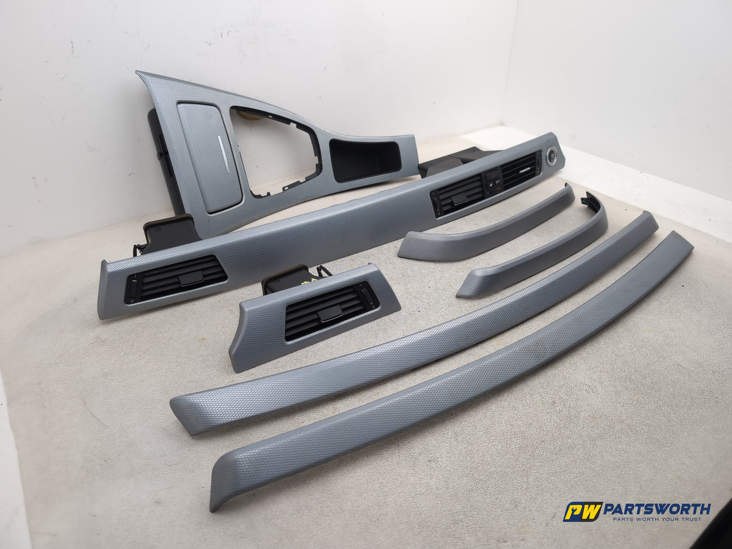 Dashboard Trim With Air Vent  3