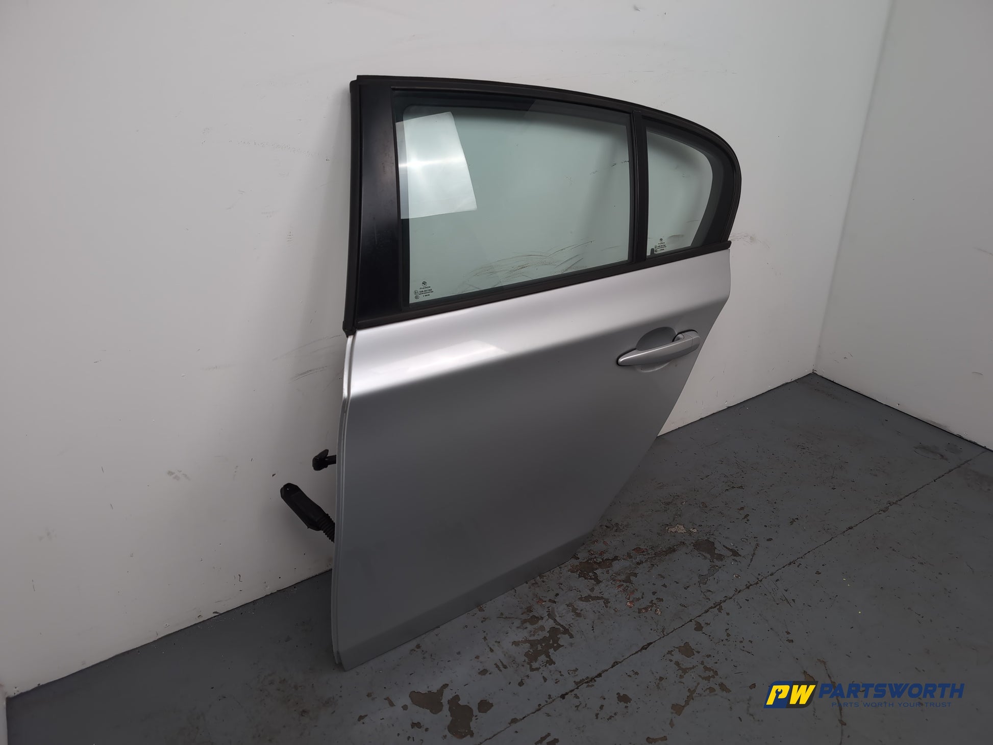 Door Rear LH 3