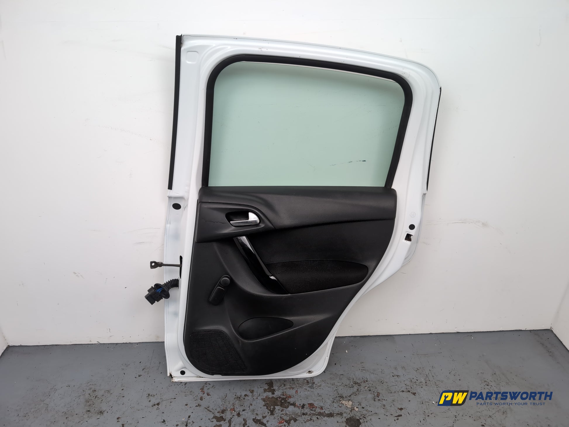 Door Rear RH 9