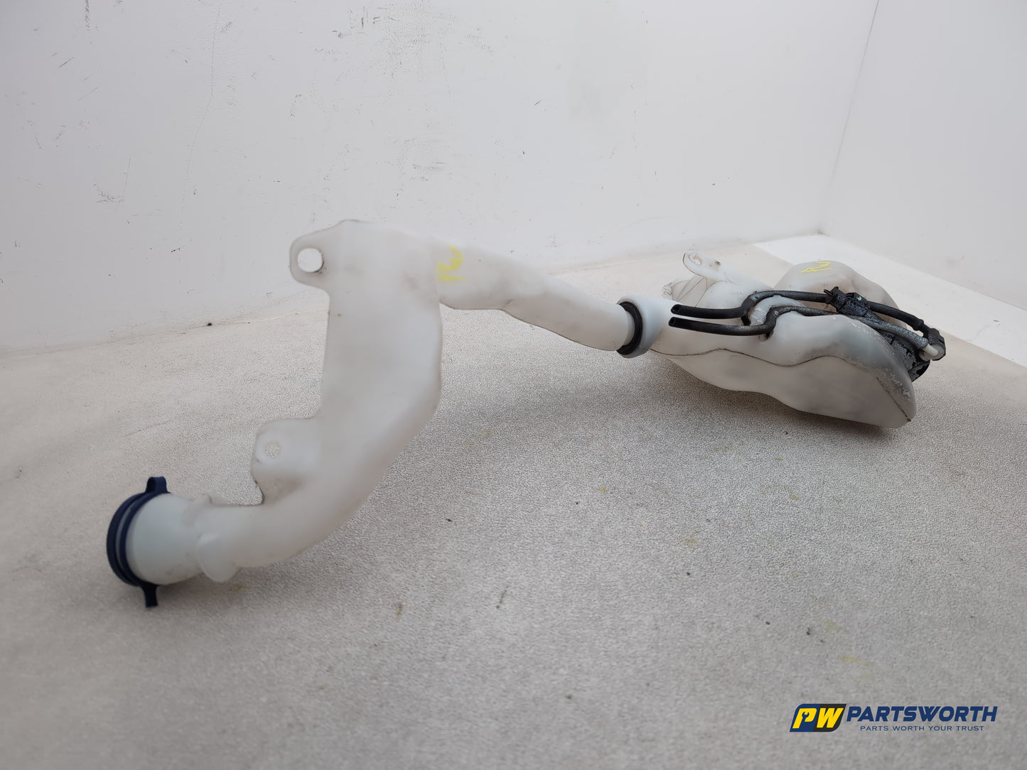 Washer Bottle Windscreen 3