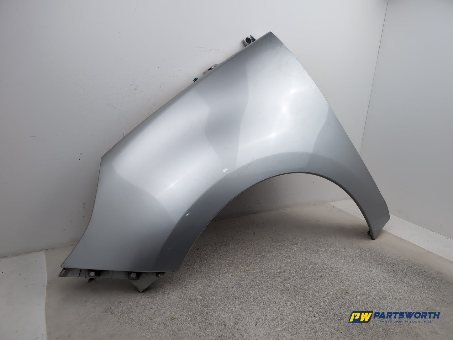 Wing Front LH 6