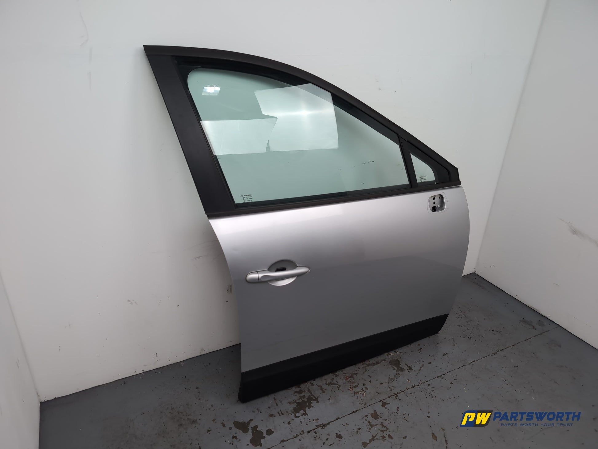 Renault Scenic Bizu Mpv X95 Door Front Rh Driver Side Silver Ted69 2009-2016 - photo 3