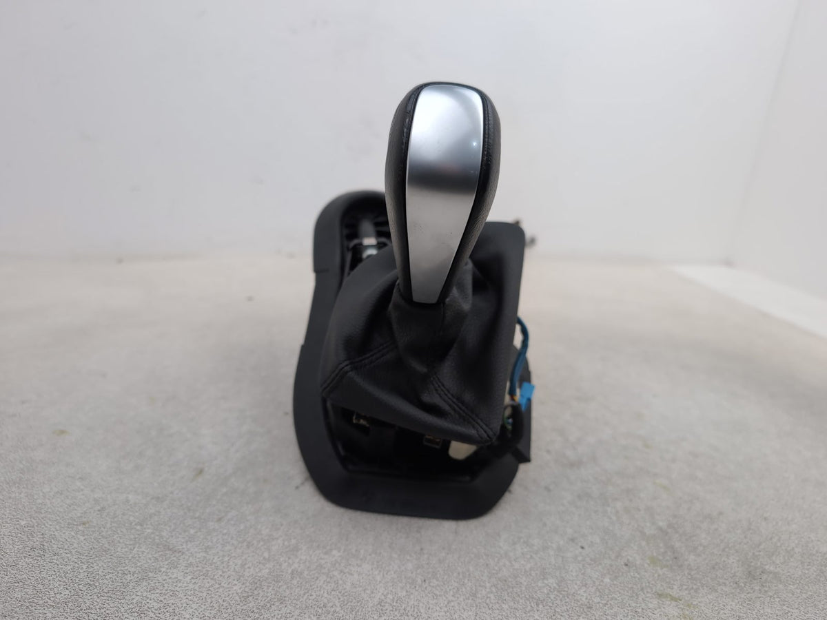Gear Selector 9