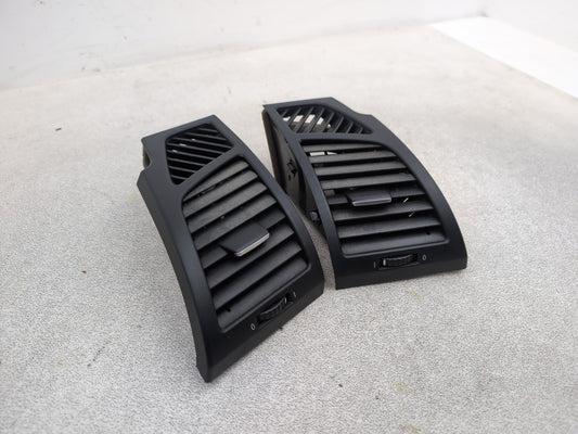 Dashboard Trim With Air Vent  2