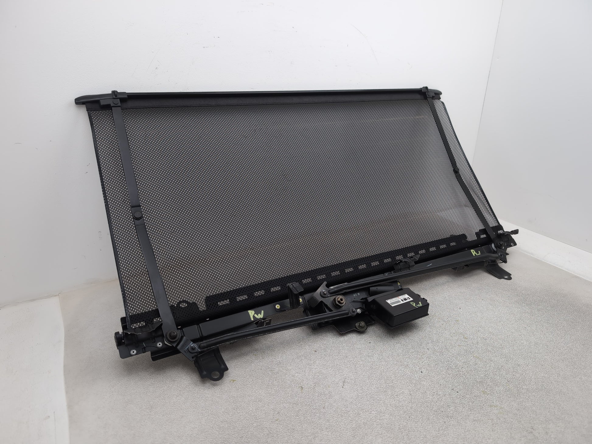 Bodyside Side Window Assembly RH 2