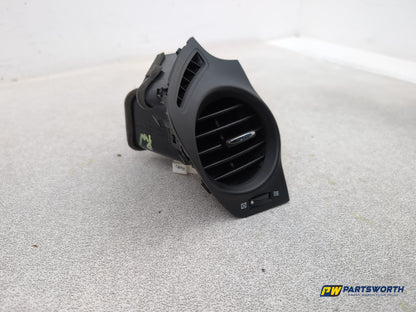 Facia Vent RH 6