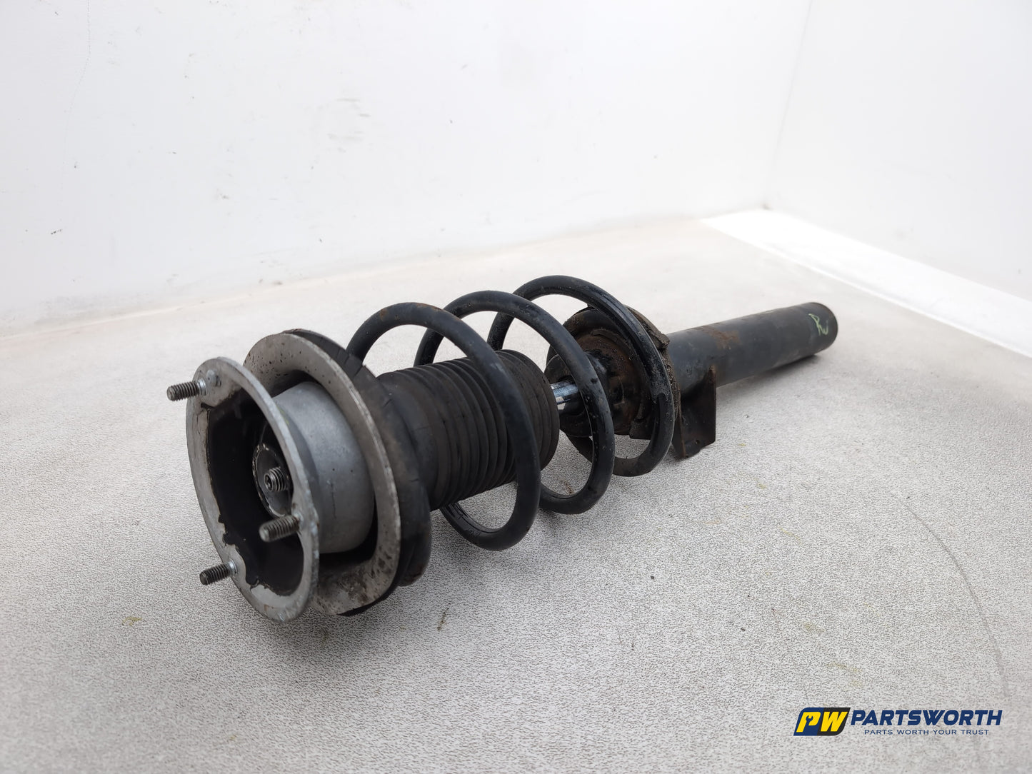 Front Shock Absorber and Hub RH 3