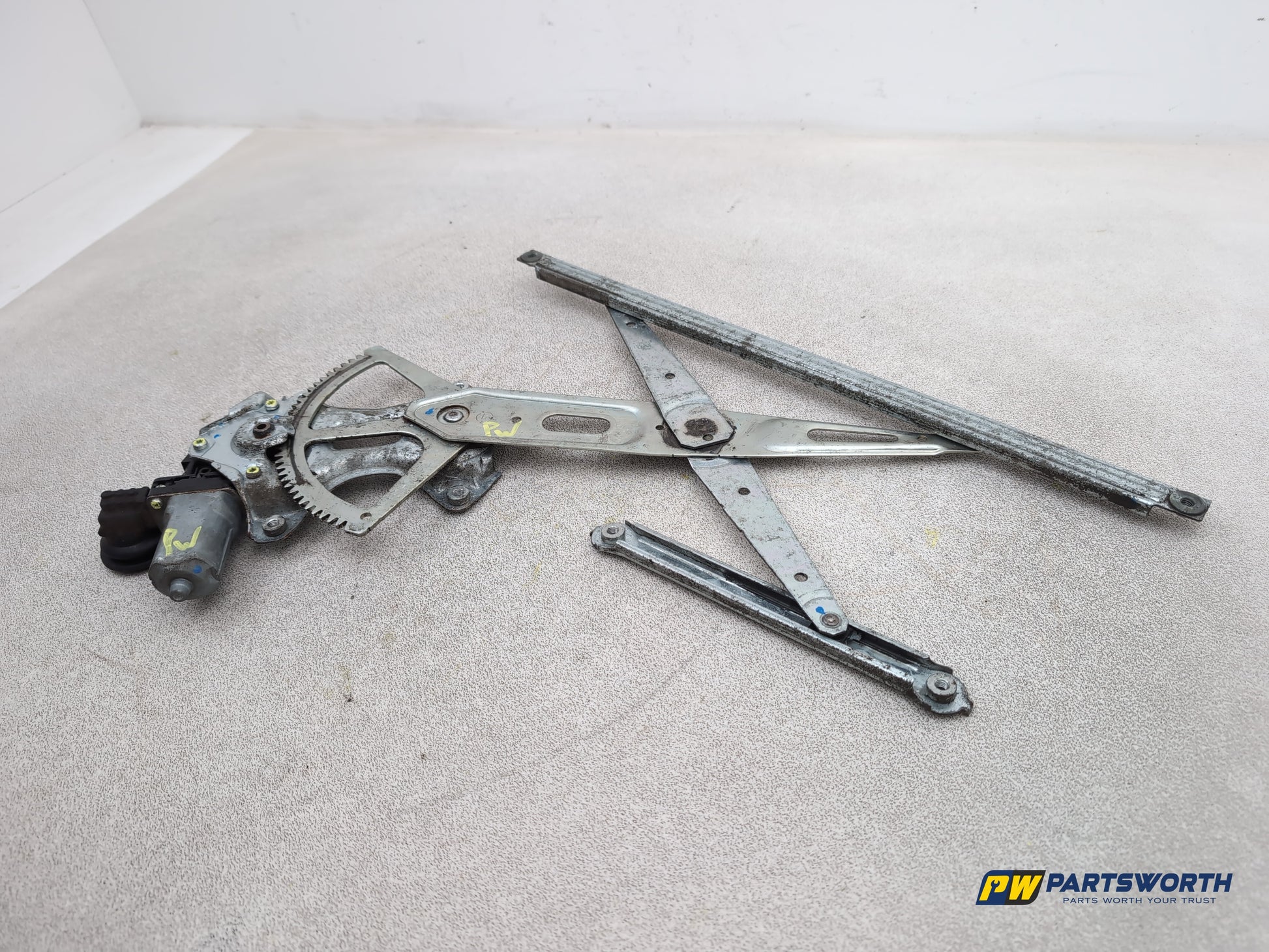 Door Front Window Regulator RH 7