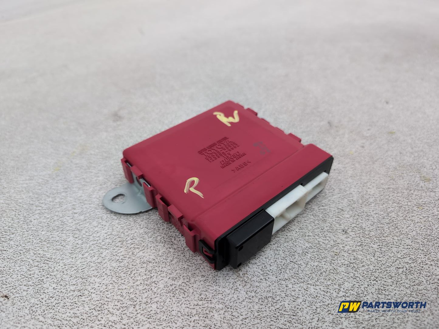ECU Body 3