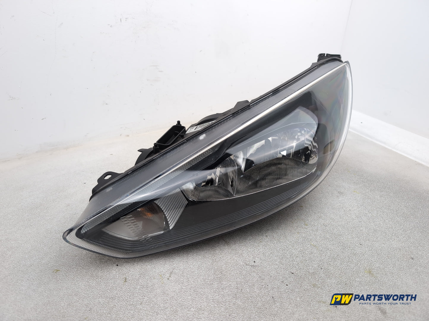 Headlamp LH 3