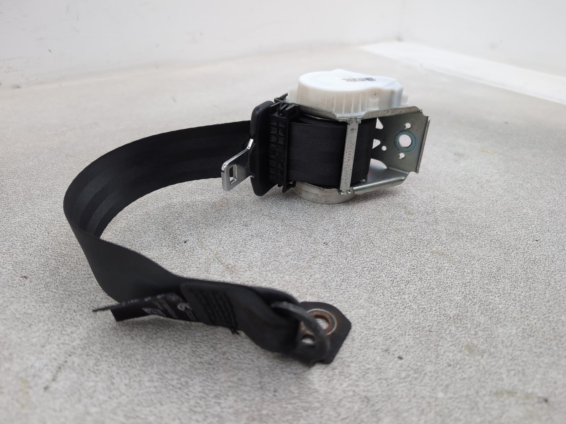 Seat Belt Rear LH 3