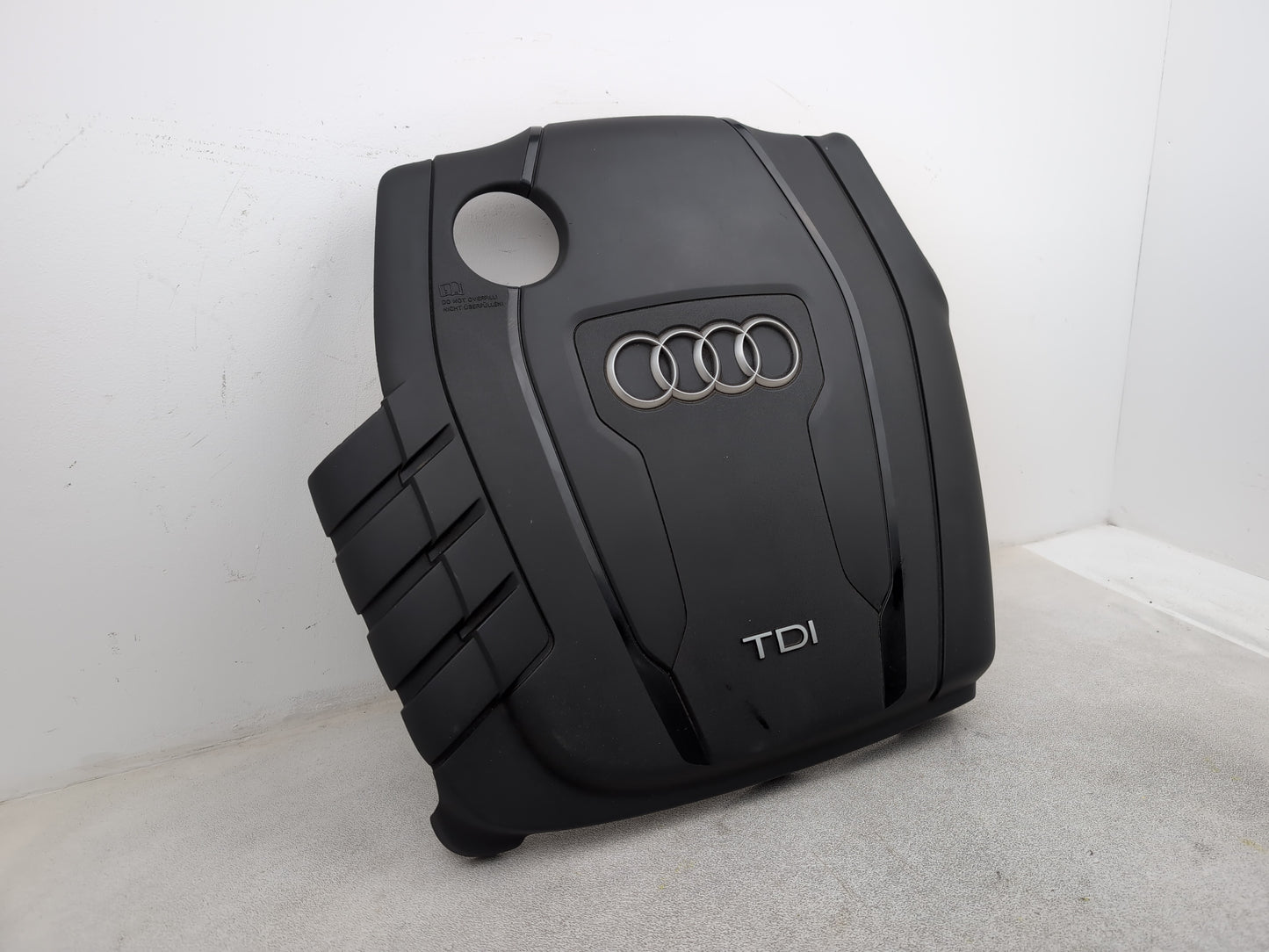 Engine Cover 3