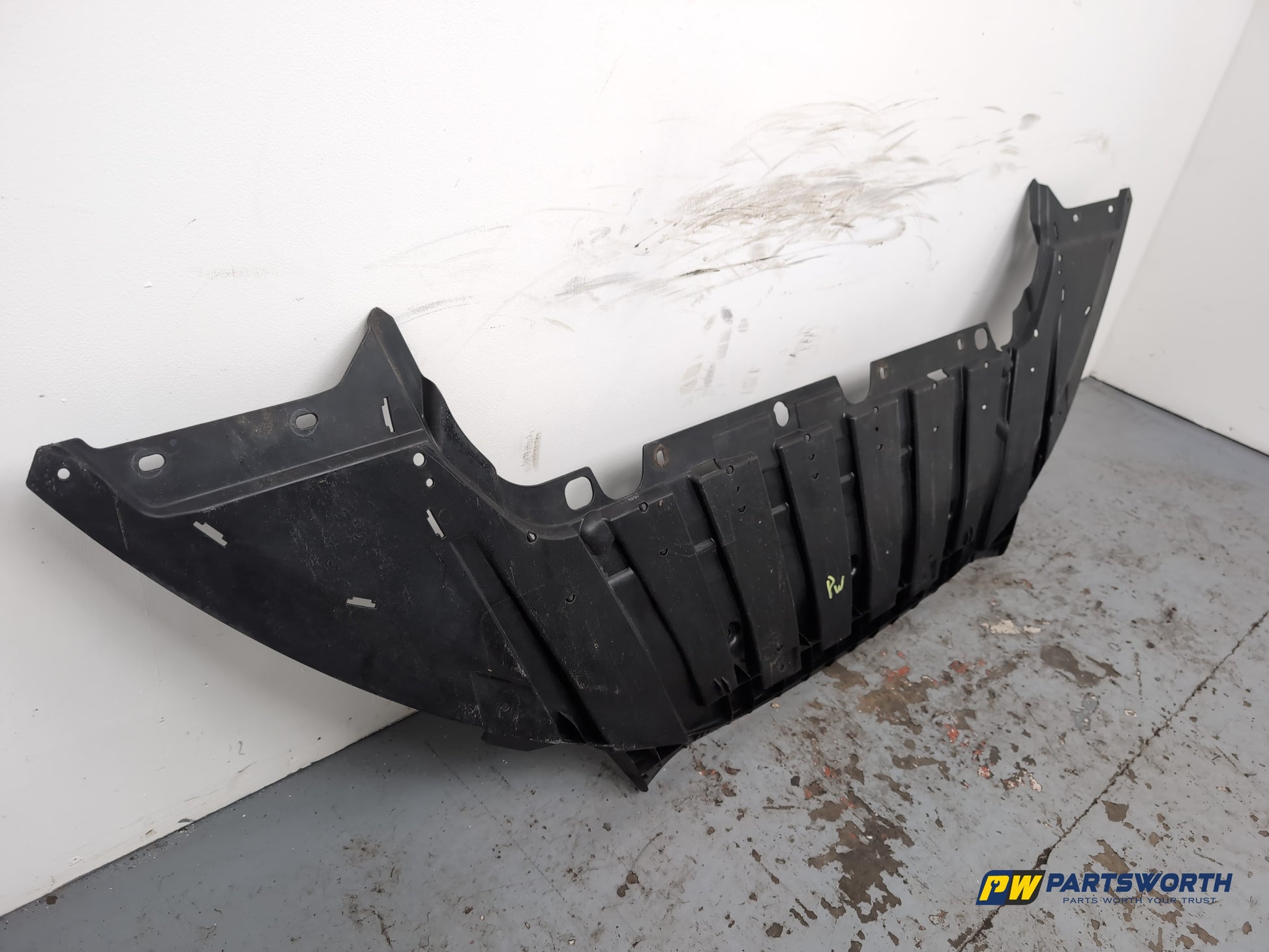 Bumper Front Undertray 3