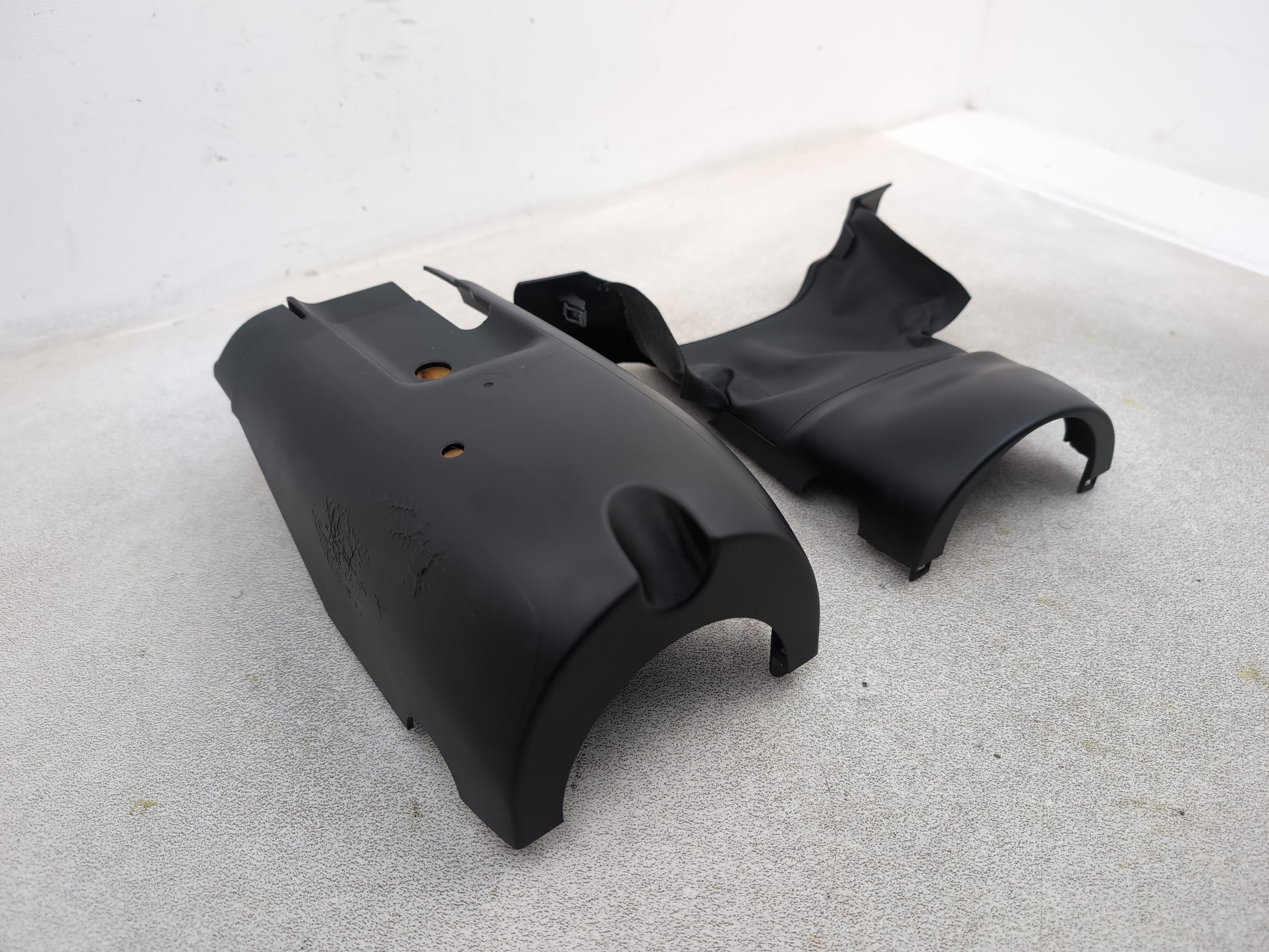 Steering Column Shroud Upper and Lower 3