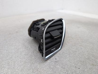 Facia Vent LH 3