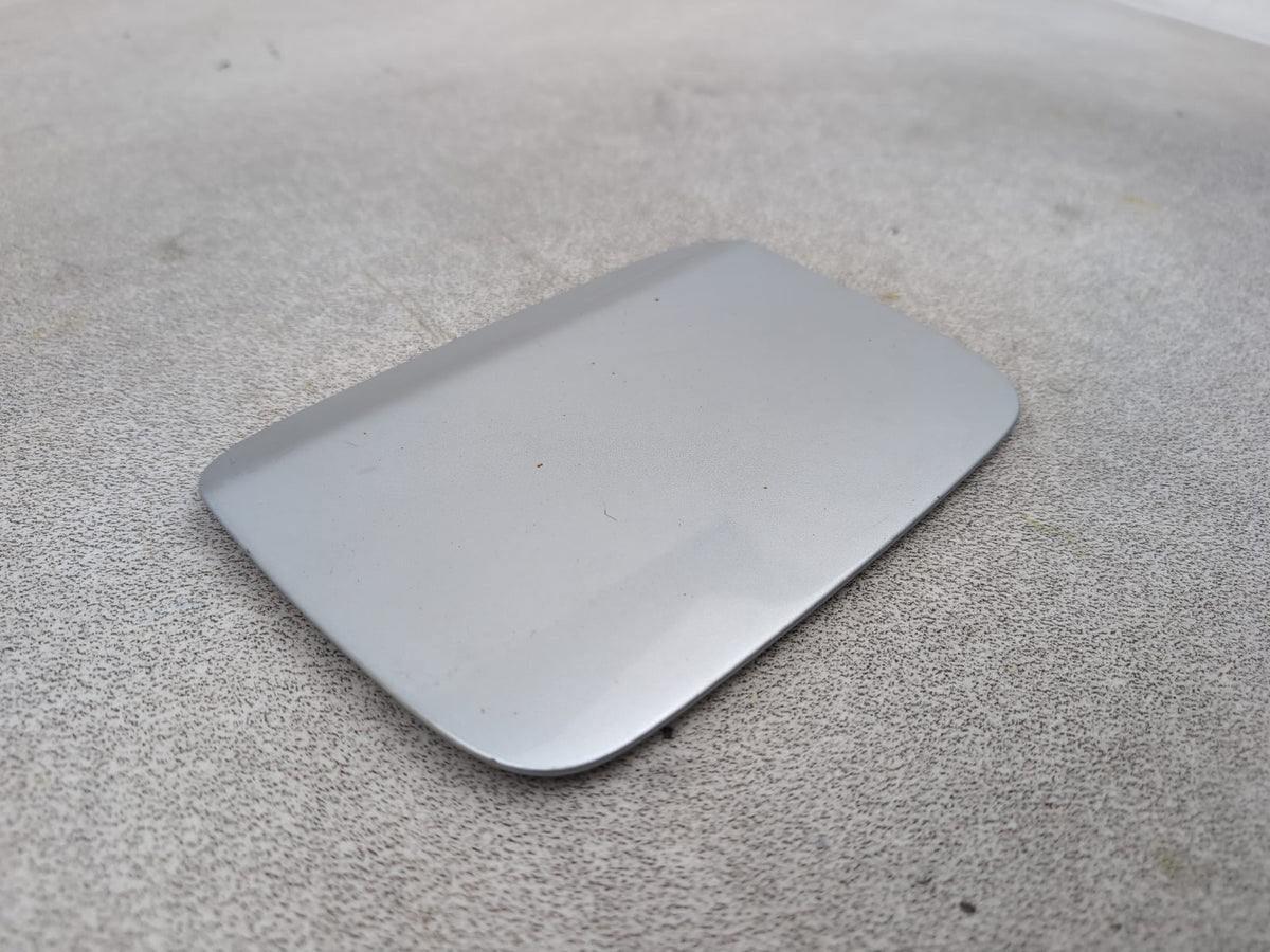 Fuel Filler Flap 3