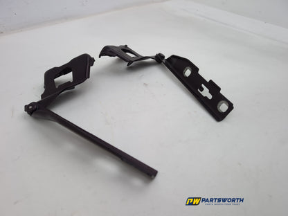 Bonnet Hinges 1
